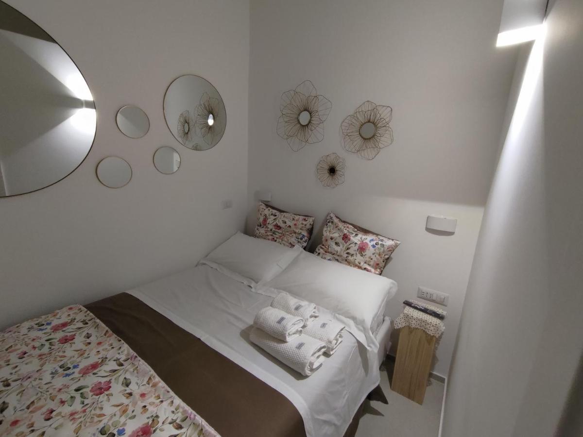 A Casa Dei Romani ภายนอก รูปภาพ